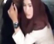 indonesian-ngintip jilbaber grepe dan ciuman from ngintip cd jilbab