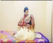 Aunty Saree removing show boobs pussy self from capri aunty saree boobs