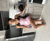 I help my young Latina stepsister clean the kitchen and she gets really from i help my sister