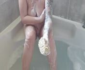 Rub-her-Dub in the Bath Tub from aunty sex tub
