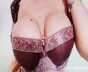 Wonderful Woman Julia Ann Finger Fucks Her Way To An Orgasm! from view full screen breeding materials mp4