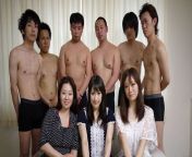 Housewives are moaning from pleasure during a group sex adve from 马来西亚北海约炮line：kc243干压推油缓解疲劳 adv
