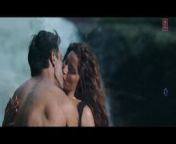 Celebrity romance from bollywood top sexy hot kiss actress
