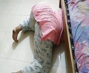 Indian hot bhabhi stuck under bed while huge ass fucked and cum wild from stuck under tha bed