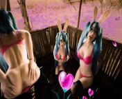 Stunning cosplayergirl gets banged bareback in jungle tree house, MIKU IN WONDERLAND from jungle sex house