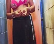 Auntee in a saree bathing with me from aunty saree mmsarma sex bathroom