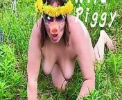 A NAKED PIG, CRAWLING ON THE LAWN, GRUNTING, PUTS DANDELIONS IN HER HAIRY ASSHOLE from nude flasher