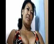 Mature Mom Show tits and lick her nip slip from girl shows sexy nip slip on tiktok while kissing