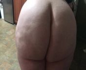 BBW Shaking Her 60 inch Ass! from 60 inch ass