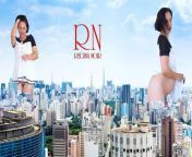 Wow! A giant lady without panties walks around the city. She's as tall as King Kong! Amazing show of a giantess! 1 from giantess city