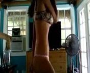 Hot Bikini Girl does a sexy Ass Shaking Dance from sexy girls and hot bikini babes workout