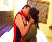 A couple made a hardcore enjoyment in their honeymoon in a hotel room, with full Hindi Audio, new face from indian pair onto their honeymoon kissing and making love