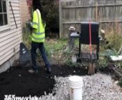 Construction Worker Fucks House Wife Milf on Patio Job Site (too thirsty couldn’t say no) from local sex of