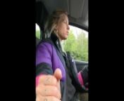 She can do it all! Handjob while driving, blowjob at every red light from sex while driving