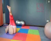 A girl without panties is engaged in yoga. The athlete takes off yoga leotards and shows her pussy. from naked celebrate