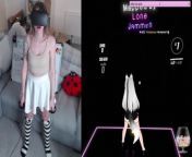 GAMER GIRL GETTING FUCKED BY A BEAUTIFUL BEAT SABER MAP from map doly