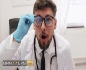 Brazzers - Dr Kristof Figures Out A Way To Lure Lesbians Sofia Lee & Zlata Shine Into A Steamy 3some from yasemin özilhan cıplak