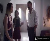 MODERN-DAY SINS - Stepdad Quietly Tries To Bang His Stepdaughter&apos;s Cute Blonde Friend from quick and quiet